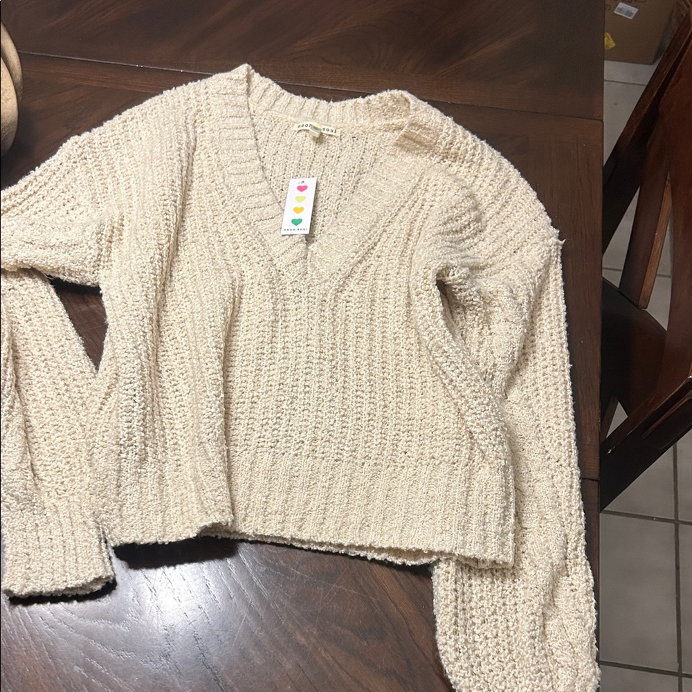 Bouclé V-Neck Sweater in Cream